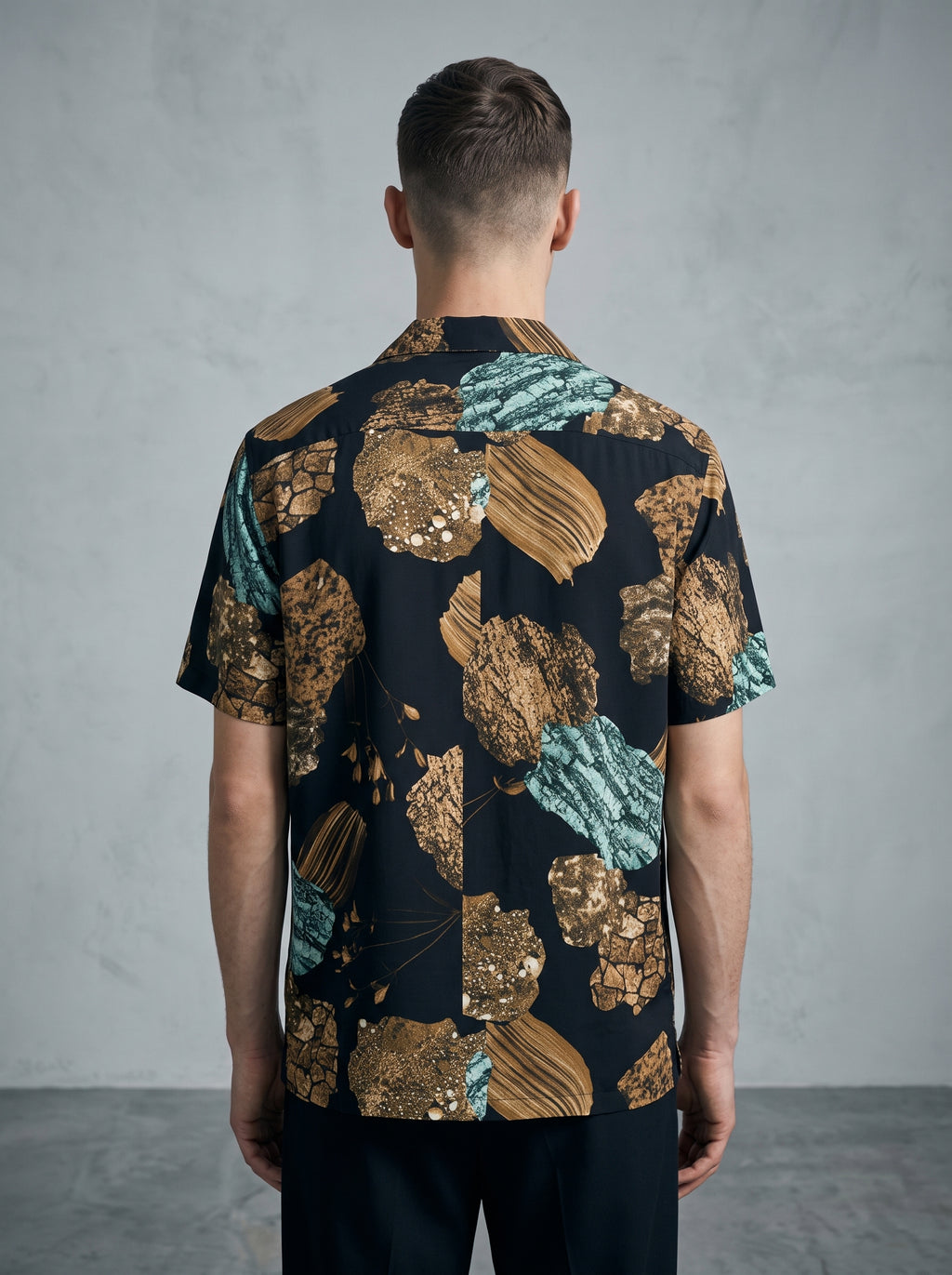 Camicia manica corta stampa pietre