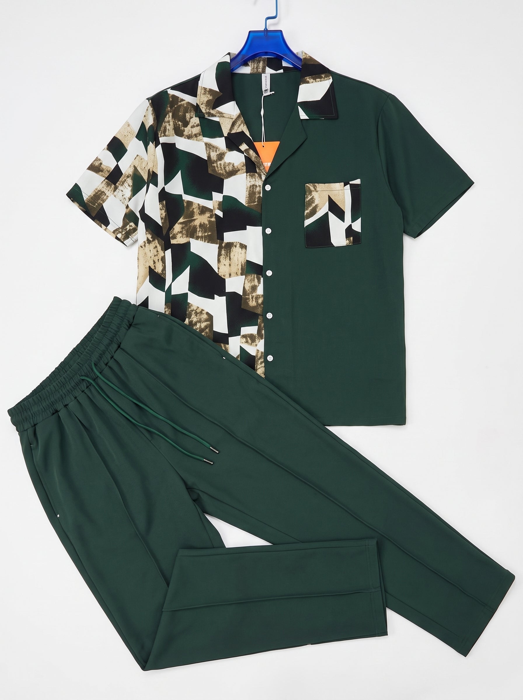 Completo camicia e pantalone fantasia geometrica